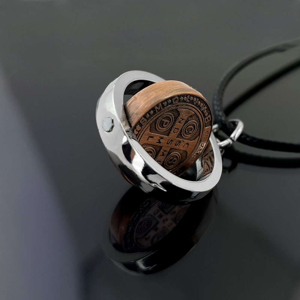 Yeni Aziz Benedict Madalyon Ko - Jewelry & Watches Review incelemesi ve fiyatı